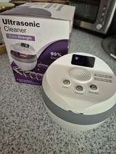 Retainer Dentures Jewellery